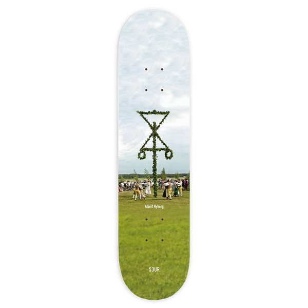 Albert Midsommer Deck 8.5